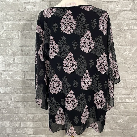 Belle by Kim Gravel Floral Medallion Blouse - Picture 5 of 7